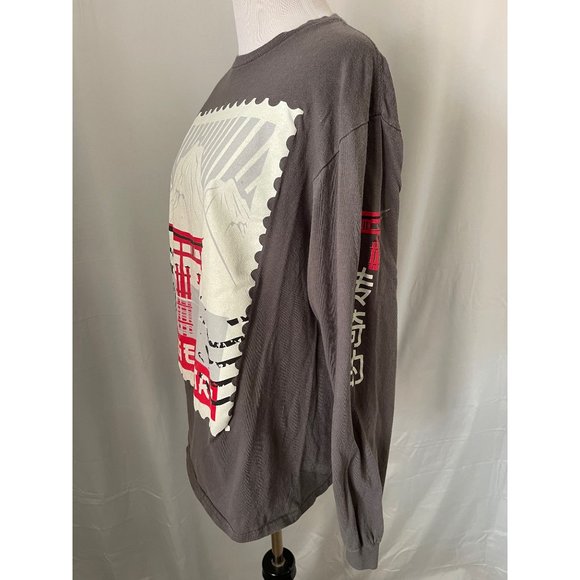 Legendary Gray Long Sleeve Graphic Tee - Picture 9 of 15